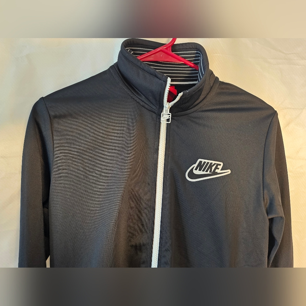 Nike Men's Black and White Full Zip Track Jacket- Mens Medium - Picture 2 of 5